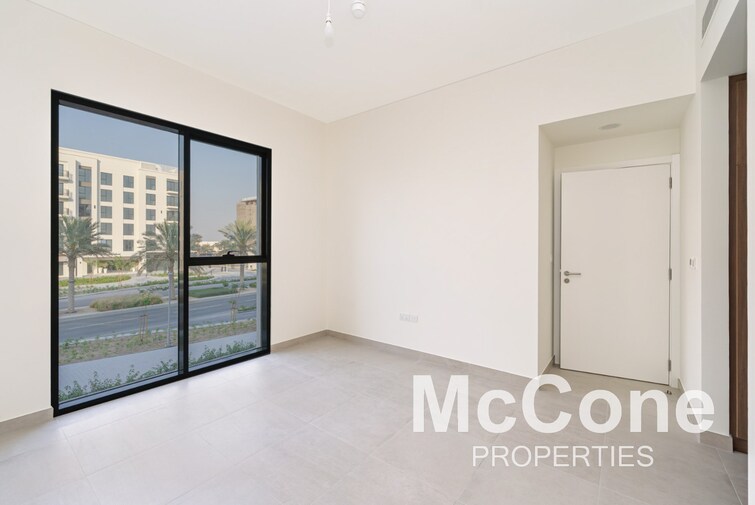Ascot Residences Apartment for Sale, Town Square, Dubai