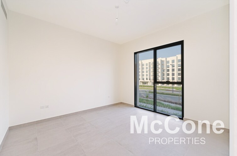 Ascot Residences Apartment for Sale, Town Square, Dubai