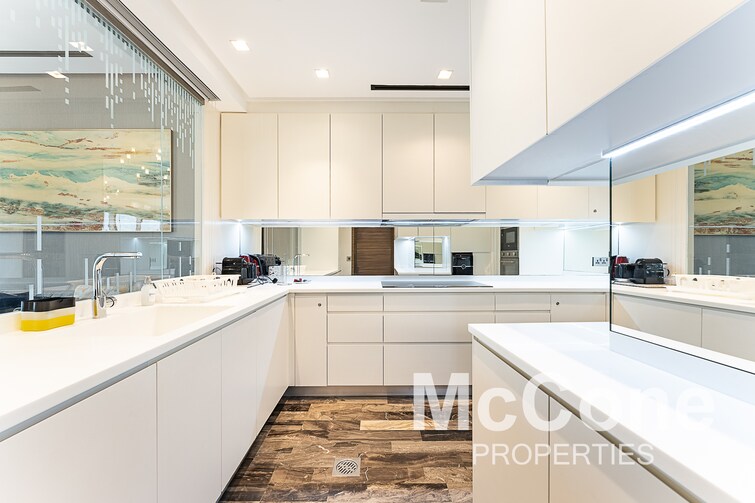 Damac Heights Apartment for Sale, Dubai Marina, Dubai