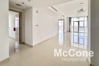 2 BR Apartment For Sale in Topaz Avenue