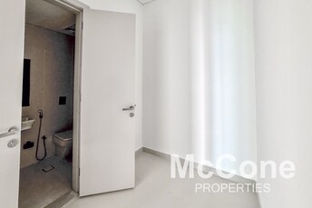 2 BR Apartment For Sale in Topaz Avenue