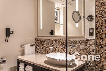 1 BR Apartment For Sale in Downtown Dubai