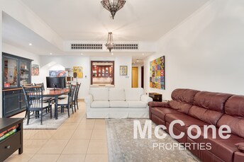 Apartment For Sale in Miska