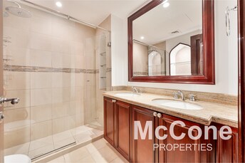 Apartment For Sale in Miska