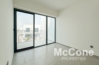 4 BR Townhouse For Sale in Eden