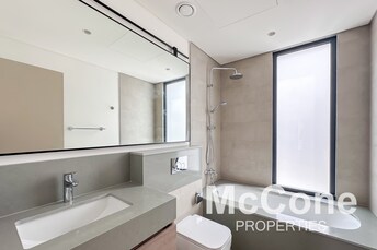 4 BR Townhouse For Sale in Eden