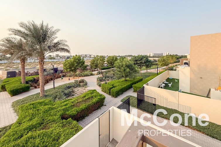  Townhouse for Sale, Dubai South, Dubai