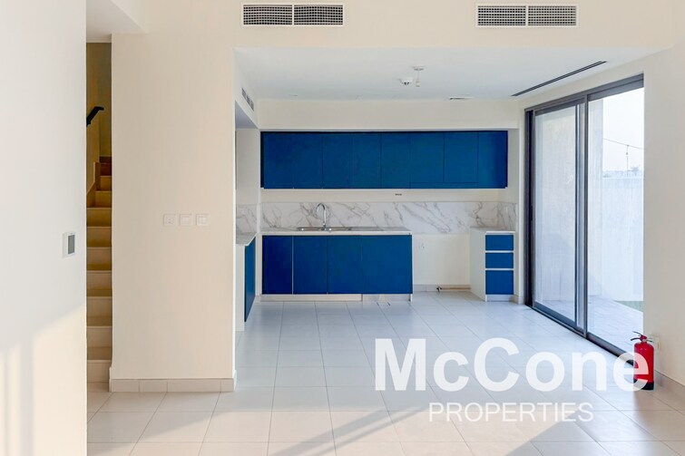  Townhouse for Sale, Dubai South, Dubai