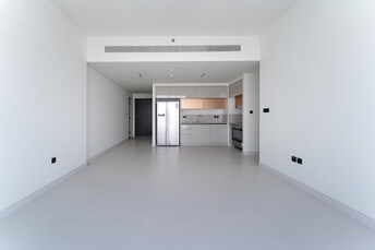 EMAAR Beachfront Apartment for Sale, Dubai Harbour, Dubai