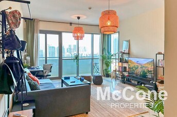 1 BR Apartment For Sale in Golf Tower 3