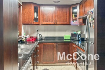 1 BR Apartment For Sale in Golf Tower 3