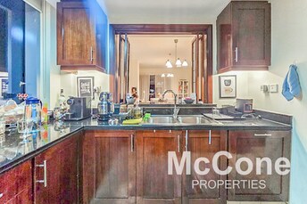 1 BR Apartment For Sale in Golf Tower 3