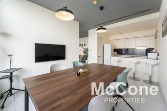 2 BR Apartment For Sale in Index Tower