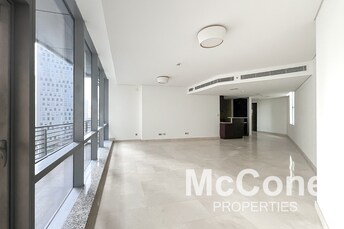 2 BR Apartment For Sale in Sky Gardens DIFC