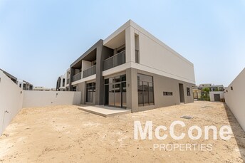  Villa for Sale, Dubai South, Dubai
