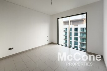 1 BR Apartment For Sale in Hartland Greens