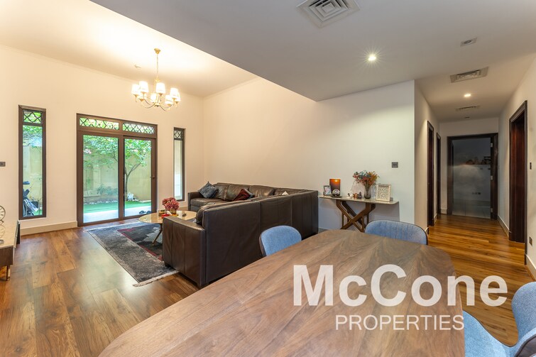 Old Town Apartment for Sale, Downtown Dubai, Dubai