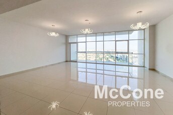 3 BR Apartment For Sale in Topaz Avenue