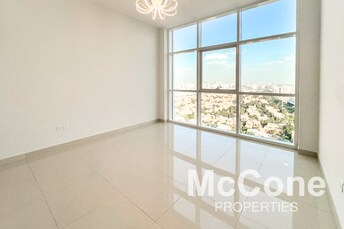 3 BR Apartment For Sale in Topaz Avenue