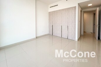 3 BR Apartment For Sale in Topaz Avenue