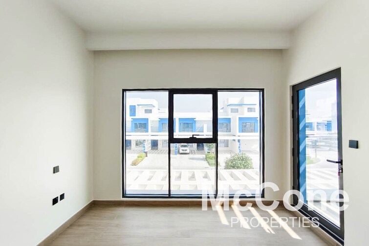 Santorini Townhouse for Sale, Damac Lagoons, Dubai