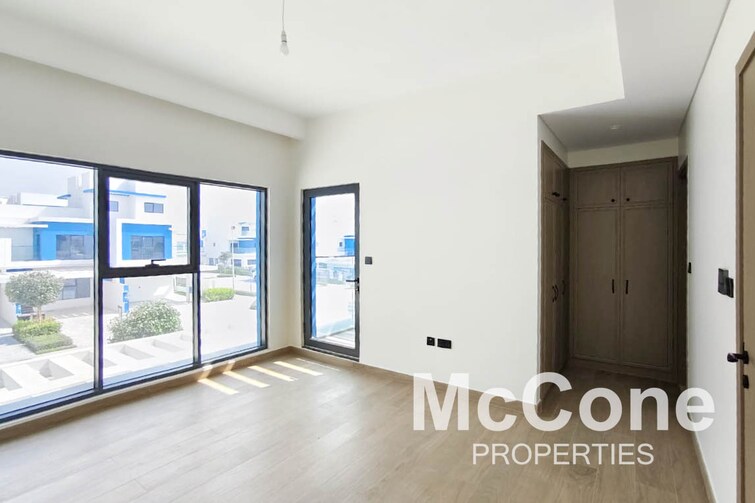 Santorini Townhouse for Sale, Damac Lagoons, Dubai