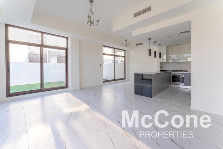 District 11 Townhouse for Sale, Mohammed Bin Rashid City, Dubai