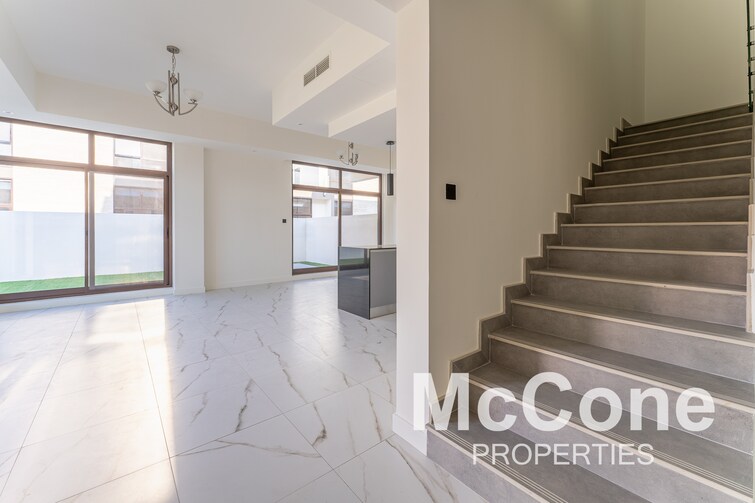 District 11 Townhouse for Sale, Mohammed Bin Rashid City, Dubai