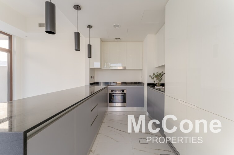 District 11 Townhouse for Sale, Mohammed Bin Rashid City, Dubai