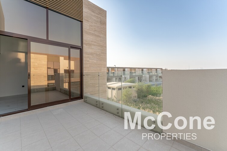District 11 Townhouse for Sale, Mohammed Bin Rashid City, Dubai