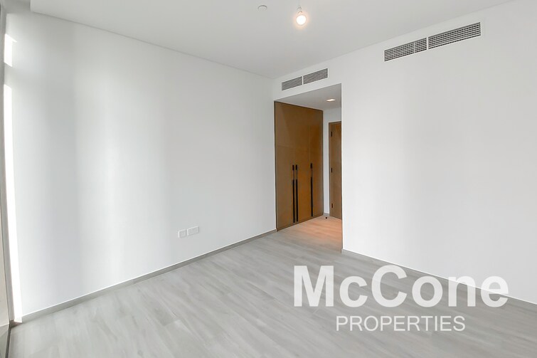  Apartment for Sale, Dubai Creek Harbour, Dubai