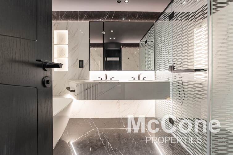 J One Apartment for Sale, Business Bay, Dubai