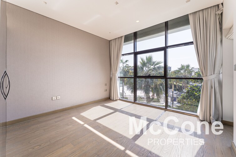 Villa for Sale, DAMAC Hills, Dubai