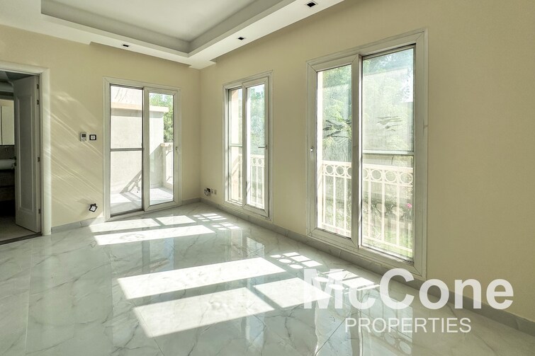  Villa for Sale, The Springs, Dubai