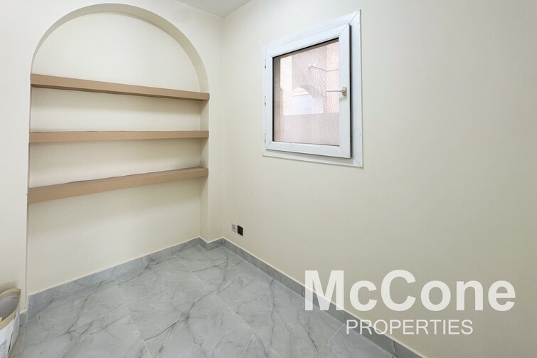  Villa for Sale, The Springs, Dubai