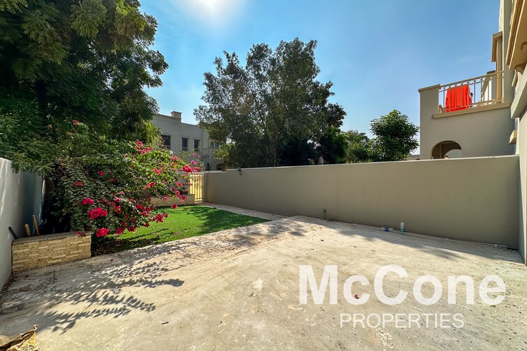  Villa for Sale, The Springs, Dubai