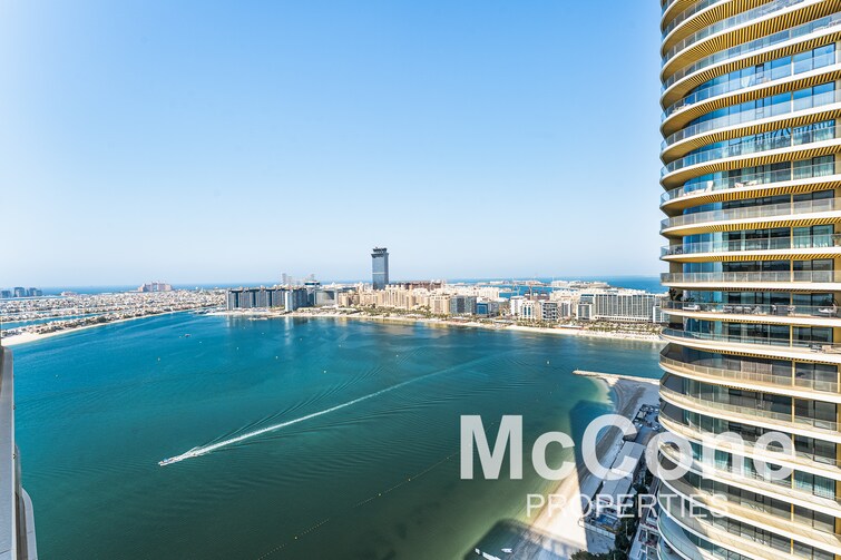 EMAAR Beachfront Apartment for Sale, Dubai Harbour, Dubai