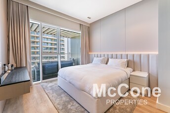 EMAAR Beachfront Apartment for Sale, Dubai Harbour, Dubai