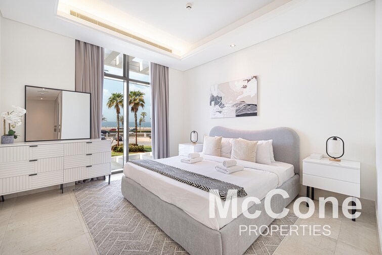 The Crescent Apartment for Sale, Palm Jumeirah, Dubai