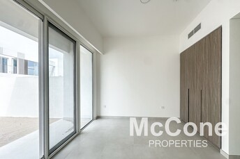 Townhouse For Sale in NARA Townhouses