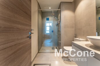 Studio One Tower Apartment for Sale, Dubai Marina, Dubai