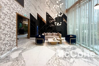 Apartment For Sale in Aykon City