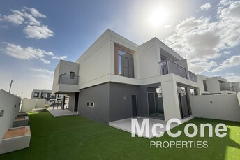  Villa for Sale, Dubai South, Dubai