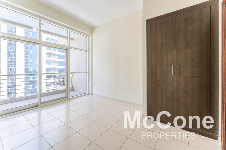 Royal Residence Apartment for Sale, Dubai Sports City, Dubai