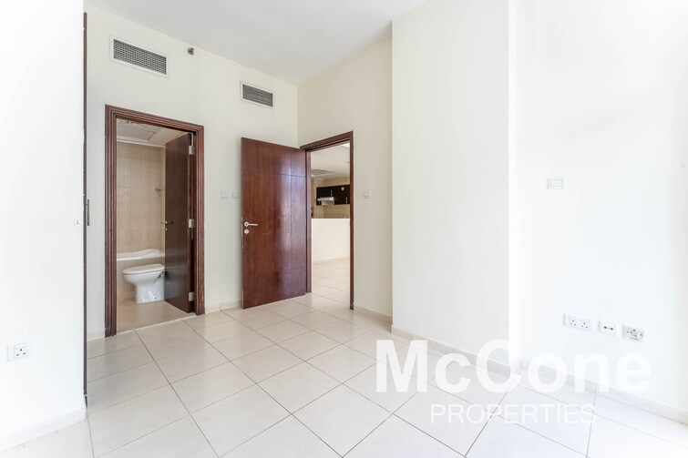 Royal Residence Apartment for Sale, Dubai Sports City, Dubai