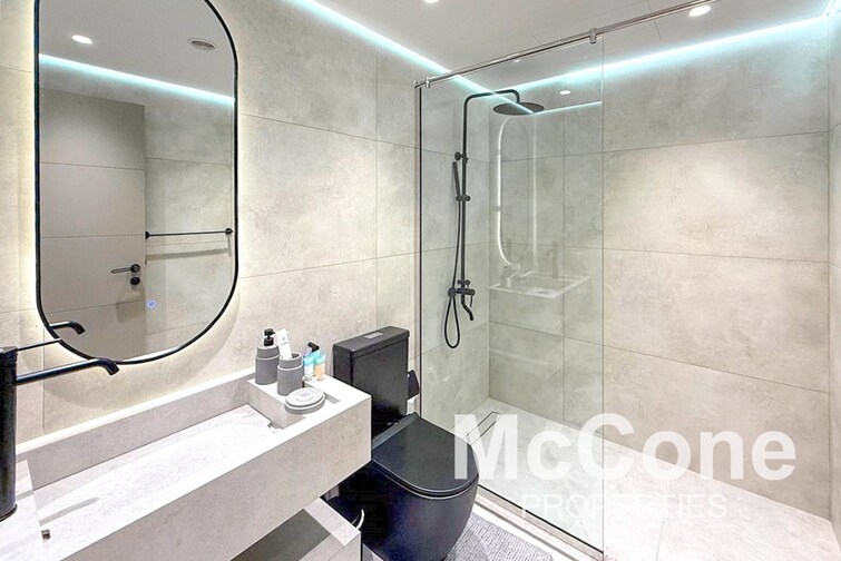 Standpoint Towers Apartment for Sale, Downtown Dubai, Dubai