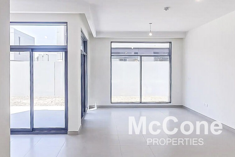  Villa for Sale, Dubai South, Dubai