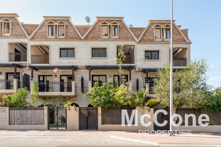 JVC District 14 Villa for Sale, Jumeirah Village Circle (JVC), Dubai