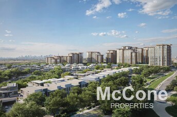 Townhouse For Sale in Residences 1