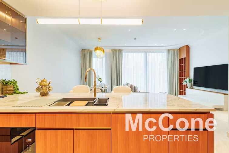 Ellington Beach House Apartment for Sale, Palm Jumeirah, Dubai